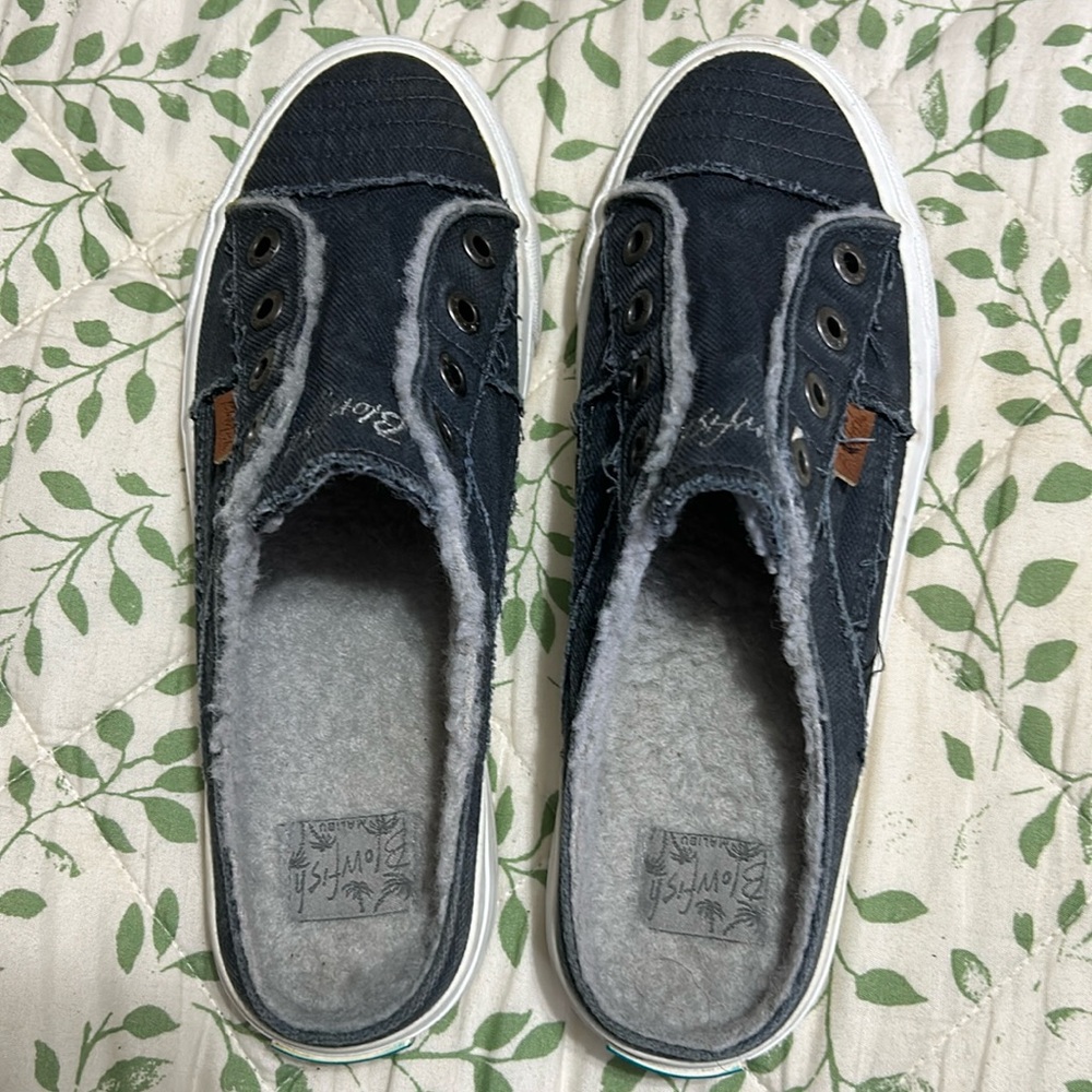 Jean colored slip on shoes